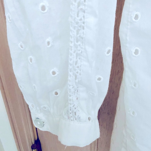 Talbots Women’s 2X White Eyelet Long-sleeve Collarless Top - Picture 7 of 12
